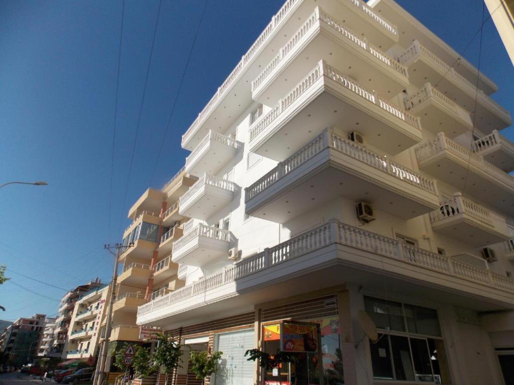 Coastline Apartments ซารานเดอ ภายนอก รูปภาพ