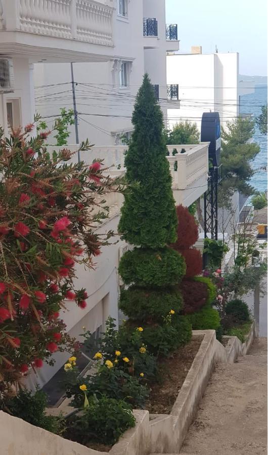Coastline Apartments ซารานเดอ ภายนอก รูปภาพ