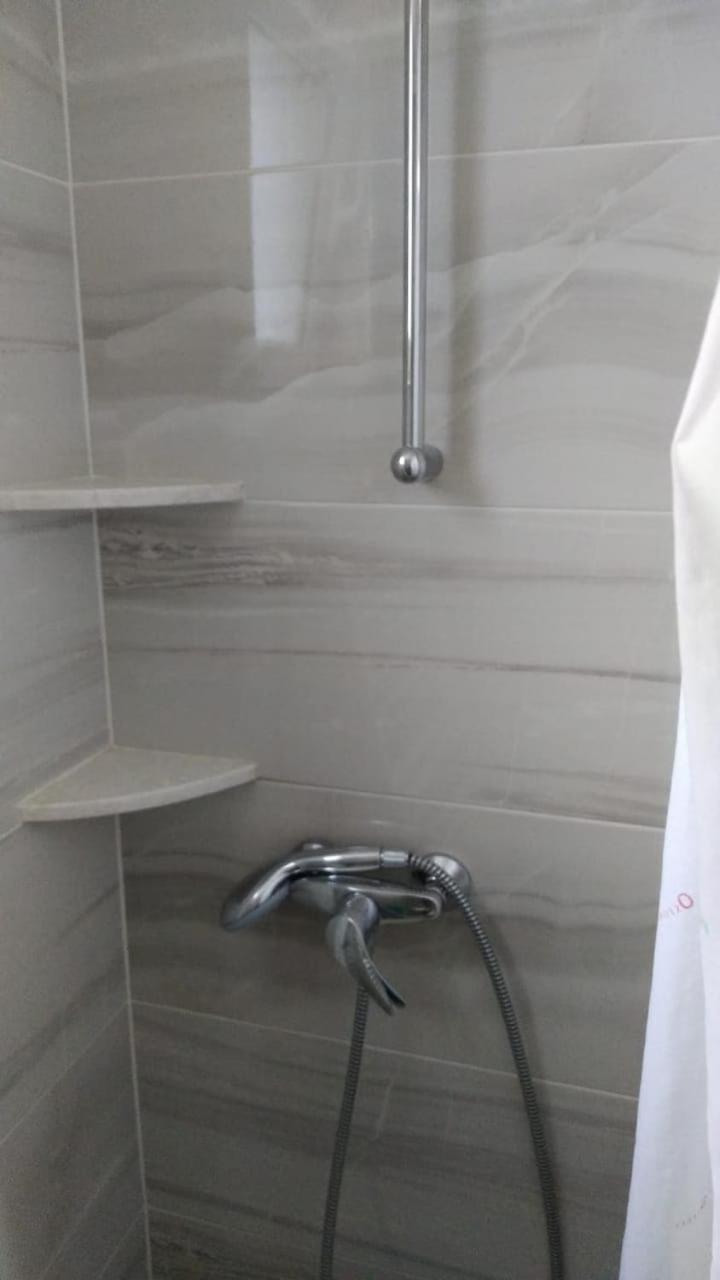 Coastline Apartments ซารานเดอ ภายนอก รูปภาพ